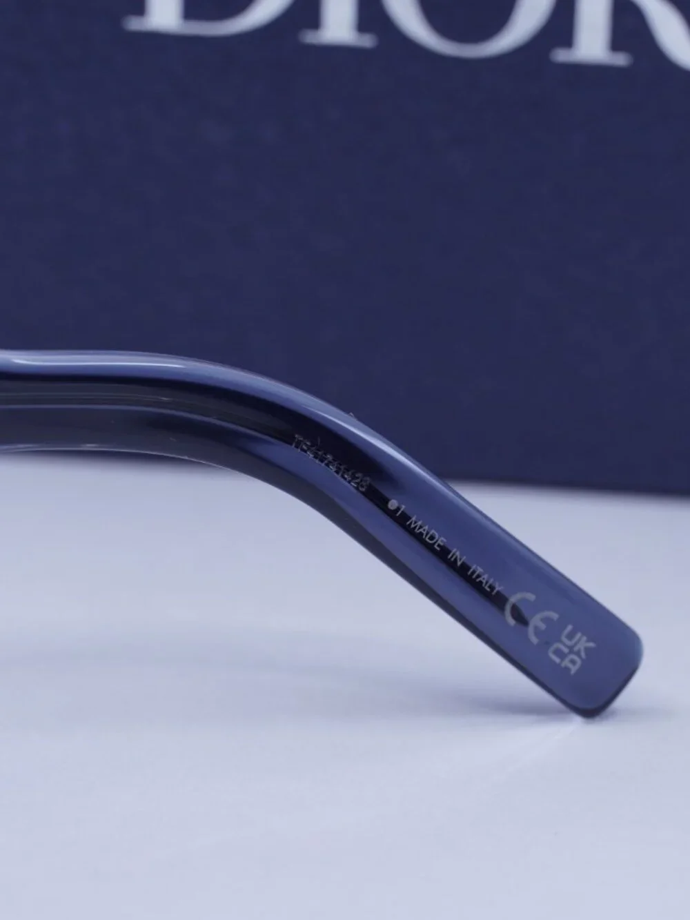 Dior CD DIAMOND S2 30G7 Square Sunglasses - Blue / Purple Mirrored